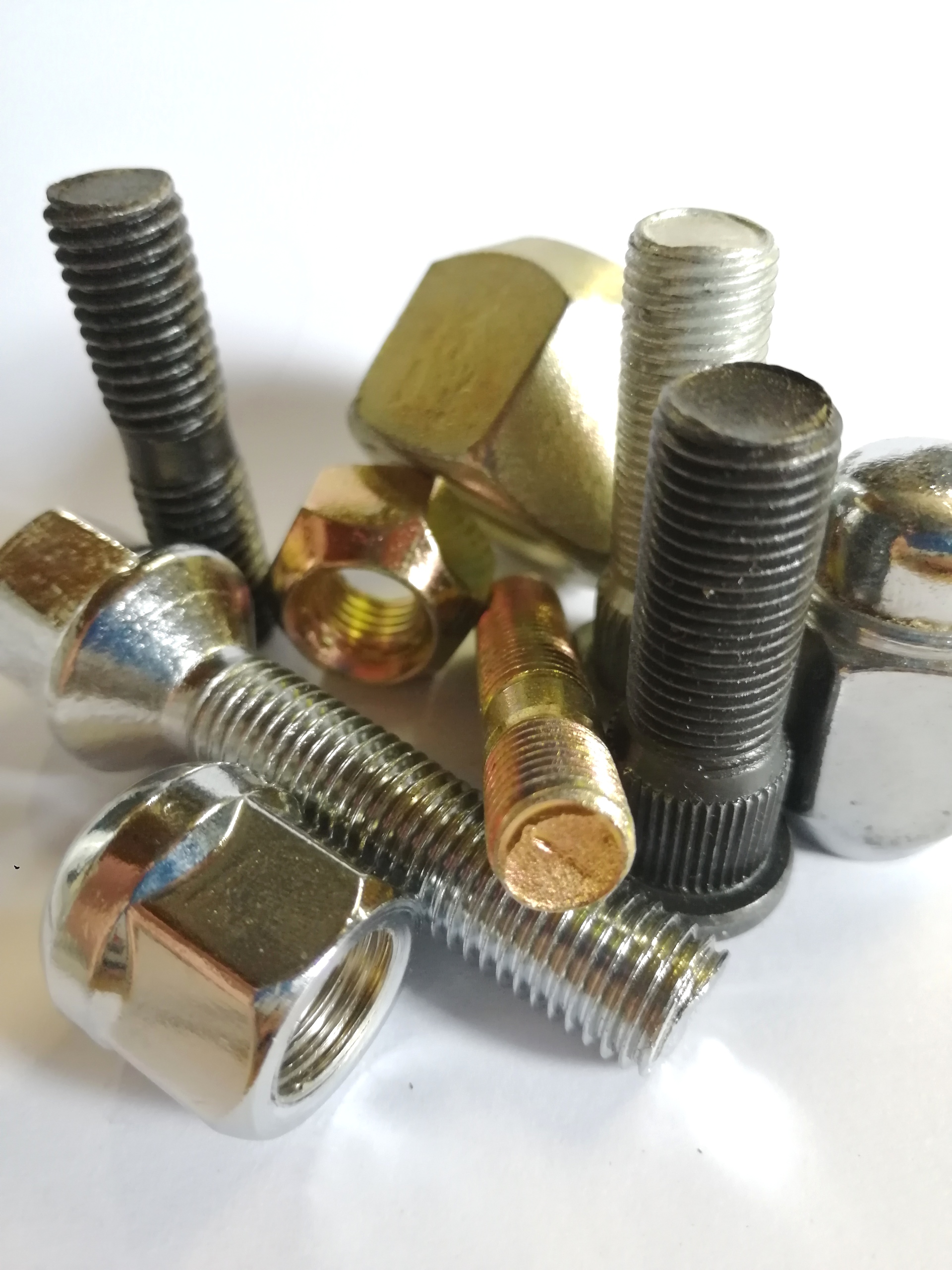 Bolts nuts screws fasteners cutting inserts clips abrasives tools